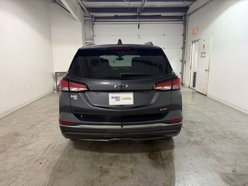 Certified 2022 Chevrolet Equinox RS w/ RS Leather Package image 5