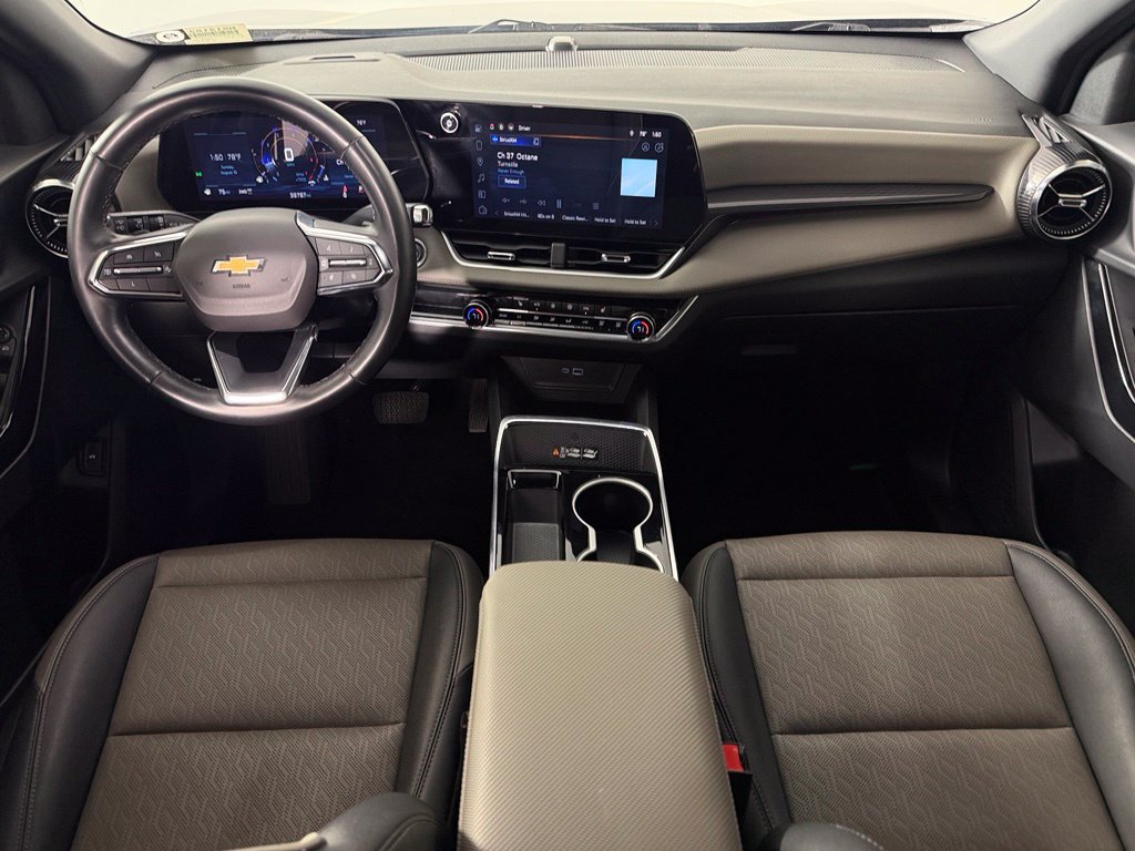 Used 2025 Chevrolet Equinox LT w/ Convenience Package II AWD/4WD image 12