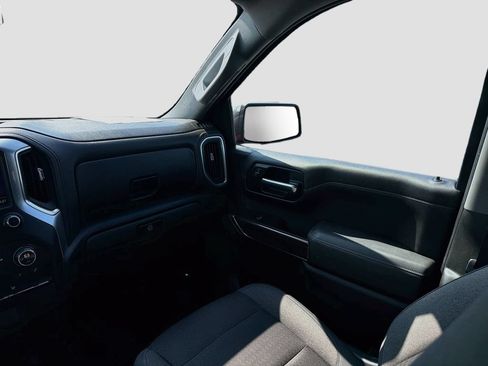 Used 2019 Chevrolet Silverado 1500 LT w/ All-Star Edition AWD/4WD image 25