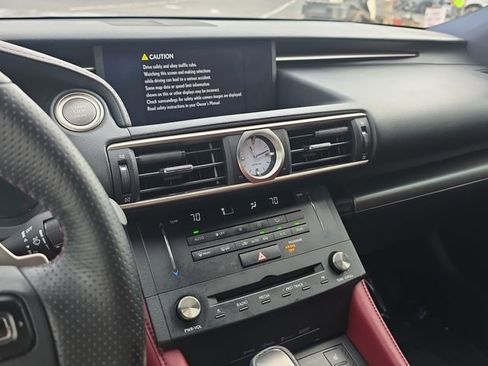 Used 2017 Lexus RC 300 F Sport image 19