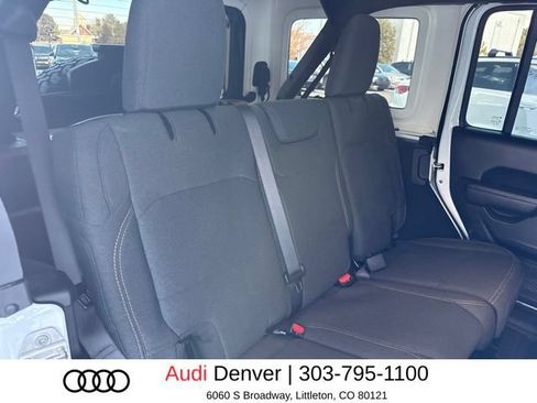 Used 2024 Jeep Wrangler Unlimited Sport AWD/4WD image 10
