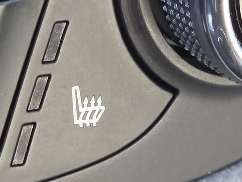 Used 2024 Chevrolet Equinox LT w/ LPO, Floor Liner Package FWD image 5