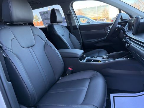 New 2026 Kia Sorento EX image 14