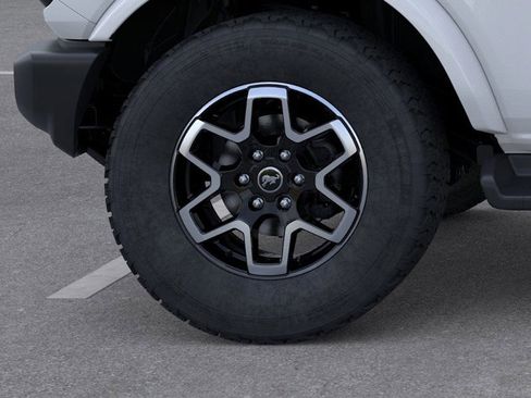 New 2026 Ford Bronco Outer Banks image 21