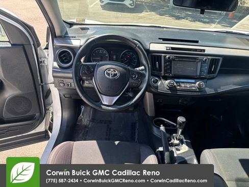 Used 2018 Toyota RAV4 XLE w/ Plus Extra Value Package AWD/4WD image 27