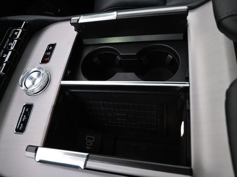 New 2025 Lincoln Navigator Reserve w/ Jet Appearance Package image 30