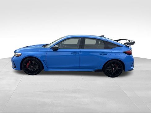 Used 2024 Honda Civic Type R image 2