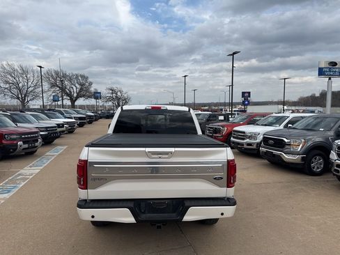 Used 2015 Ford F150 Platinum w/ Equipment Group 701A Luxury image 6