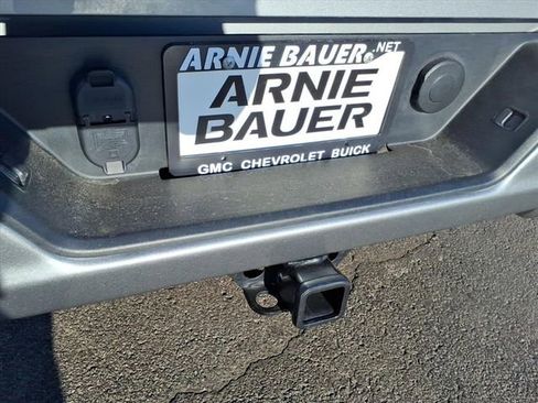 New 2026 GMC Sierra 1500 Elevation image 19