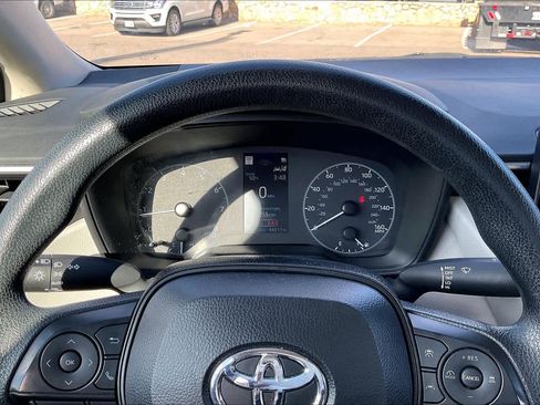 Used 2024 Toyota Corolla LE image 25