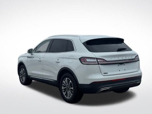 Certified 2023 Lincoln Nautilus Reserve image 9