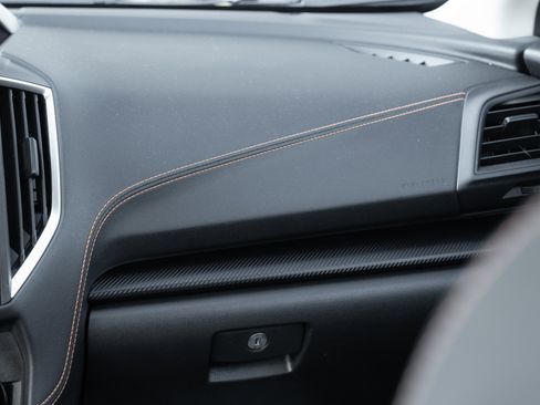 Used 2021 Subaru Crosstrek 2.0i Premium w/ Popular Package #3 image 16