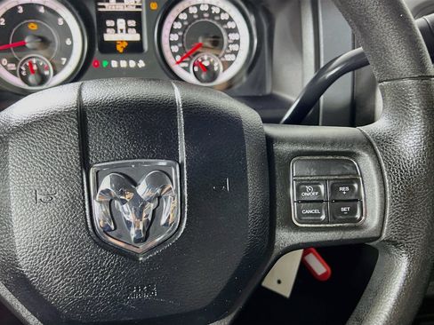 Used 2014 RAM 2500 Tradesman w/ Chrome Appearance Group AWD/4WD image 20
