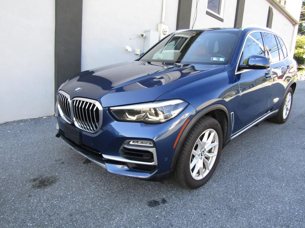 Used 2019 BMW X5 xDrive40i w/ Convenience Package AWD/4WD image 2