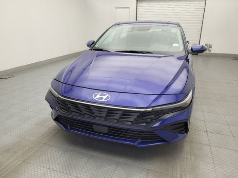 Used 2025 Hyundai Elantra SEL image 15