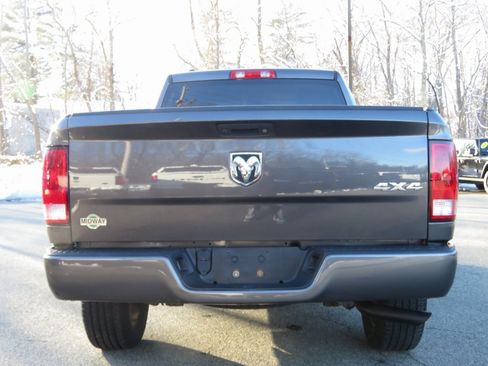 Used 2018 RAM 1500 Express image 6