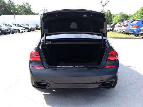 Used 2018 BMW 750i xDrive AWD/4WD image 42