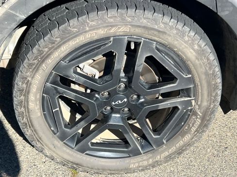 Used 2023 Kia Telluride SX Prestige X-Line image 17