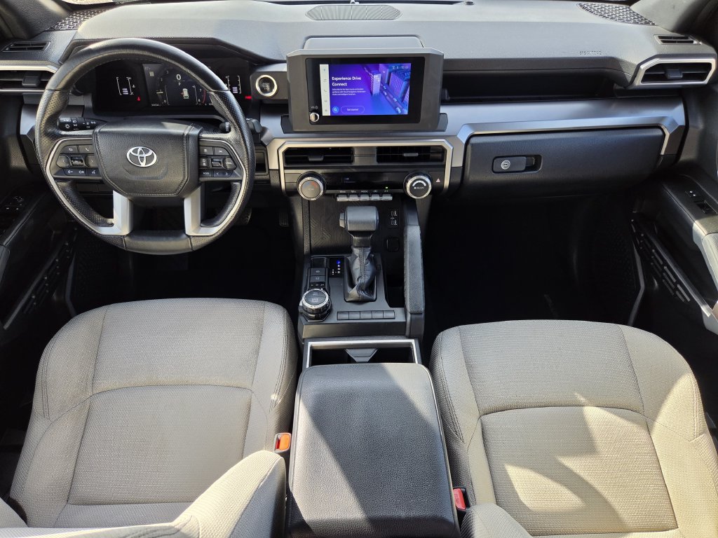 Used 2025 Toyota 4Runner 4WD image 12