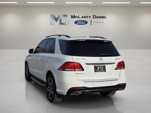 Used 2018 Mercedes-Benz GLE 350 image 4