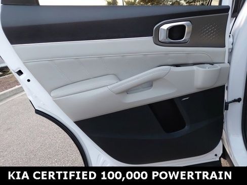 Certified 2021 Kia Sorento SX image 23