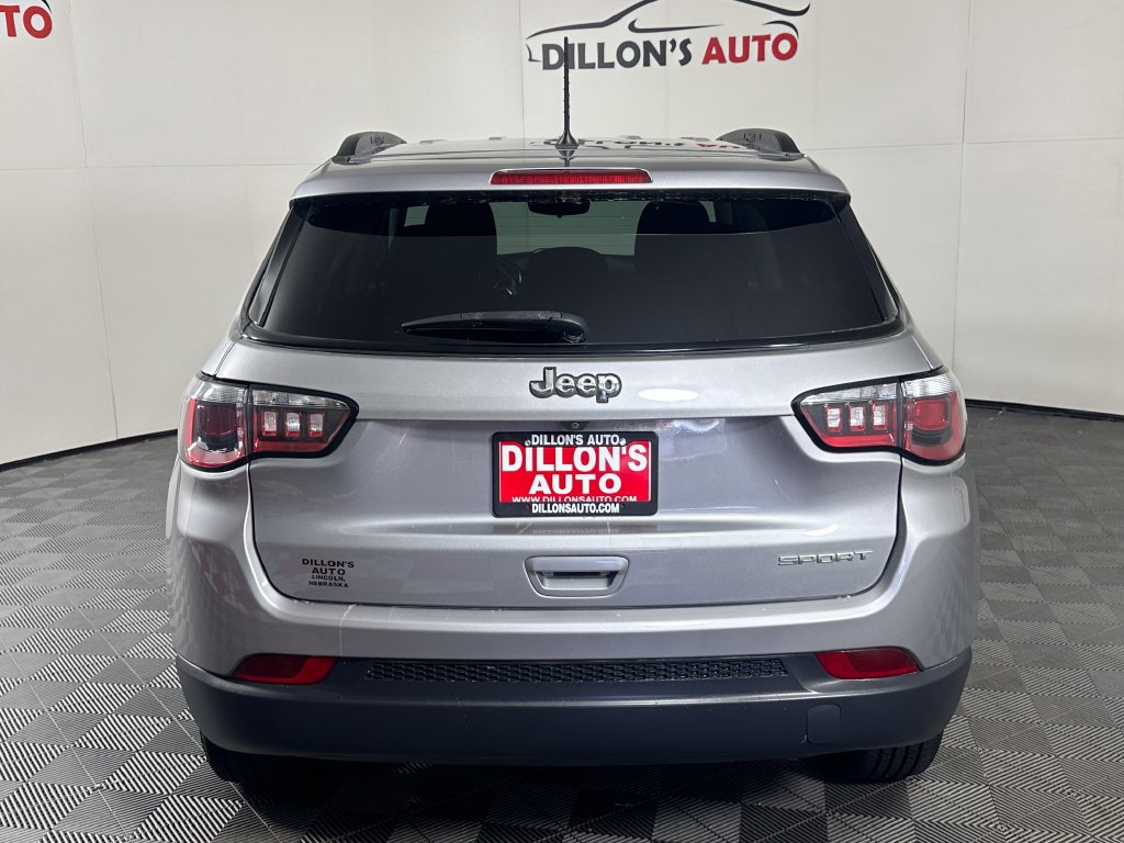 Used 2018 Jeep Compass Sport FWD image 5