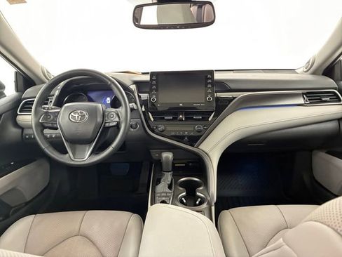 Used 2023 Toyota Camry XSE w/ Navigation Package image 20