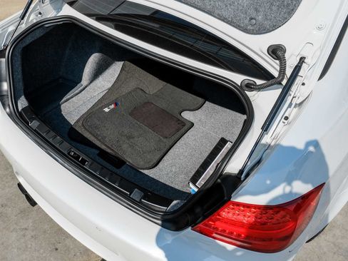 Used 2011 BMW M3 Coupe image 50