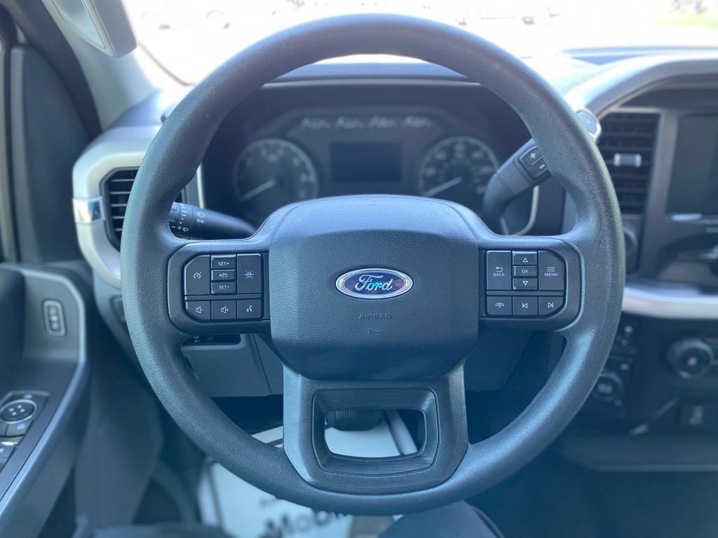 Used 2023 Ford F150 XLT w/ Trailer Tow Package AWD/4WD image 29