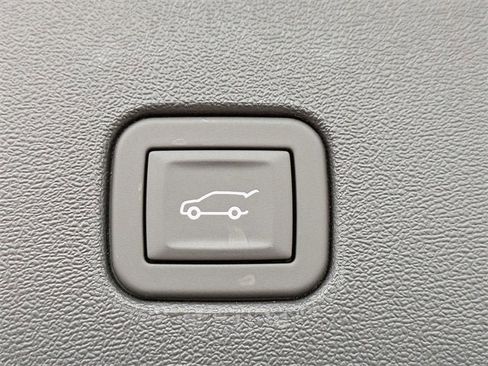 New 2026 Cadillac Optiq Sport 2 image 13