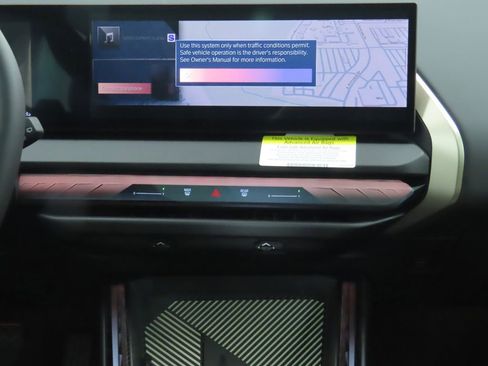 Certified 2025 BMW X3 xDrive30i w/ Premium Package image 15