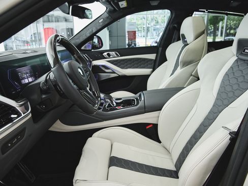 Used 2026 BMW X6 M Competition w/ Executive Package AWD/4WD image 12