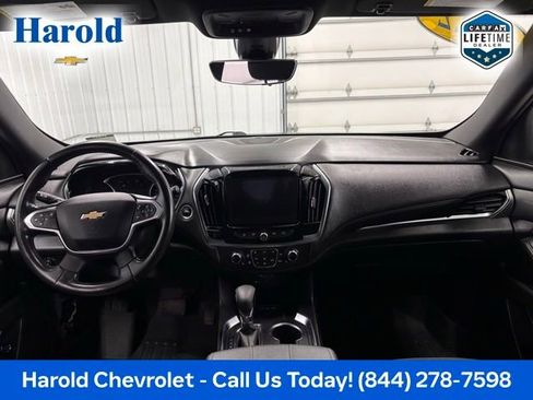 Used 2022 Chevrolet Traverse LT AWD/4WD image 14
