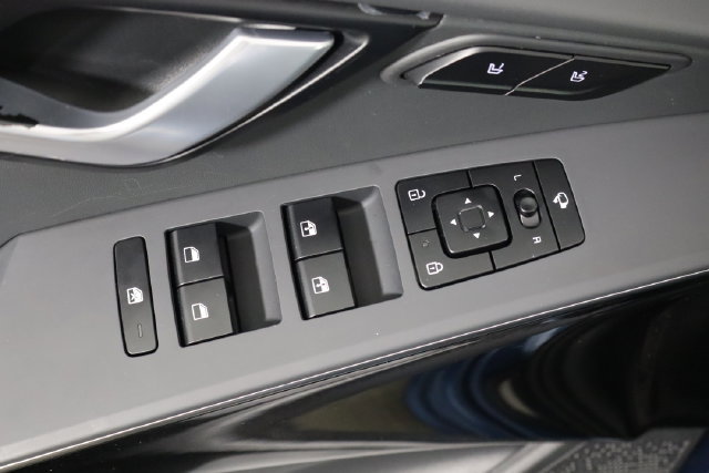 Used 2023 Kia Niro Wave FWD image 20