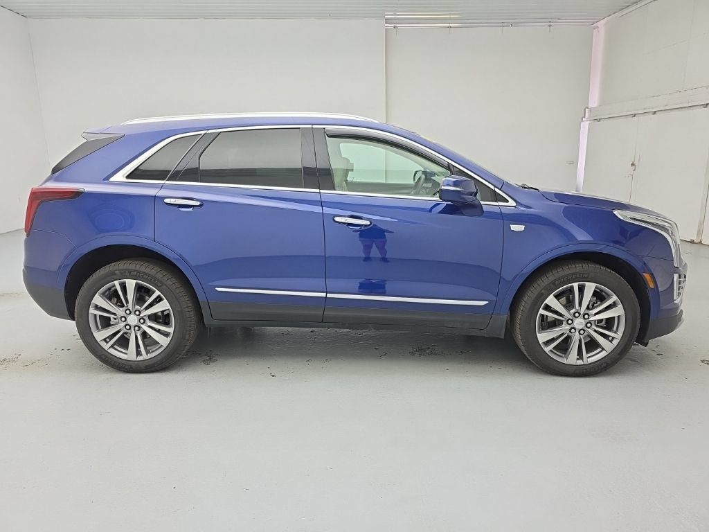Used 2025 Cadillac XT5 Premium Luxury w/ LPO, Floor Liner Package AWD/4WD image 12