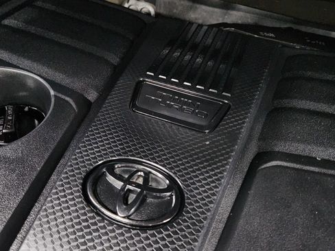 Used 2023 Toyota Tundra Platinum image 69