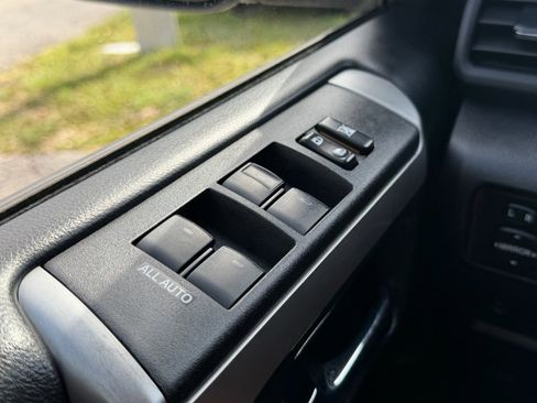 Used 2016 Toyota 4Runner SR5 RWD image 26