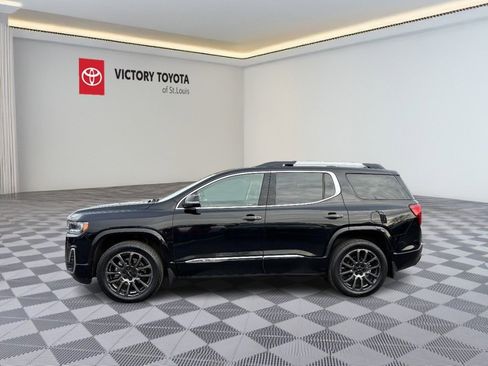 Used 2023 GMC Acadia Denali w/ Black Diamond Edition image 10