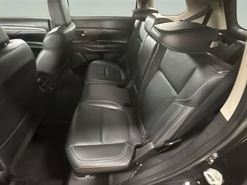 Used 2020 Mitsubishi Outlander SEL AWD/4WD image 14