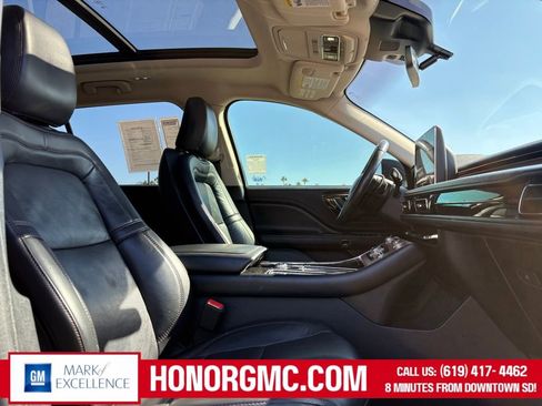 Used 2022 Lincoln Aviator Reserve w/ Equipment Group 201A image 24
