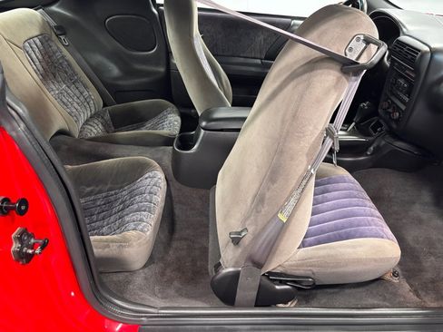 Used 2001 Chevrolet Camaro Z28 w/ Preferred Equipment Group 2 image 23