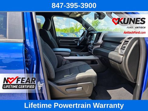Used 2019 RAM 1500 Big Horn AWD/4WD image 32