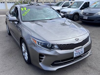 Used 2017 Kia Optima EX w/ Premium Package