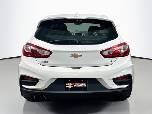 Used 2017 Chevrolet Cruze LT w/ RS Package FWD image 7