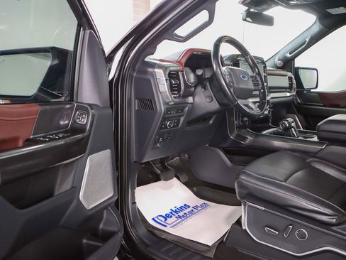 Used 2021 Ford F150 Lariat w/ Equipment Group 502A High image 4