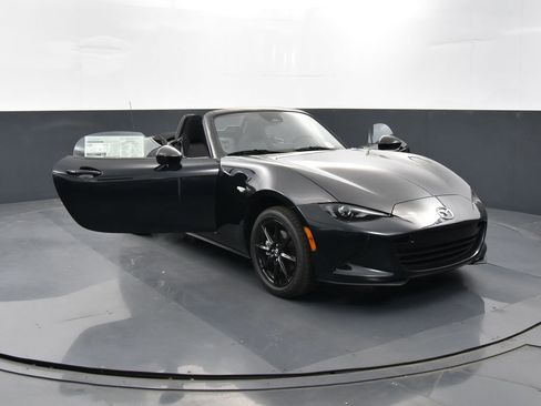 New 2025 MAZDA MX-5 Miata Sport image 37
