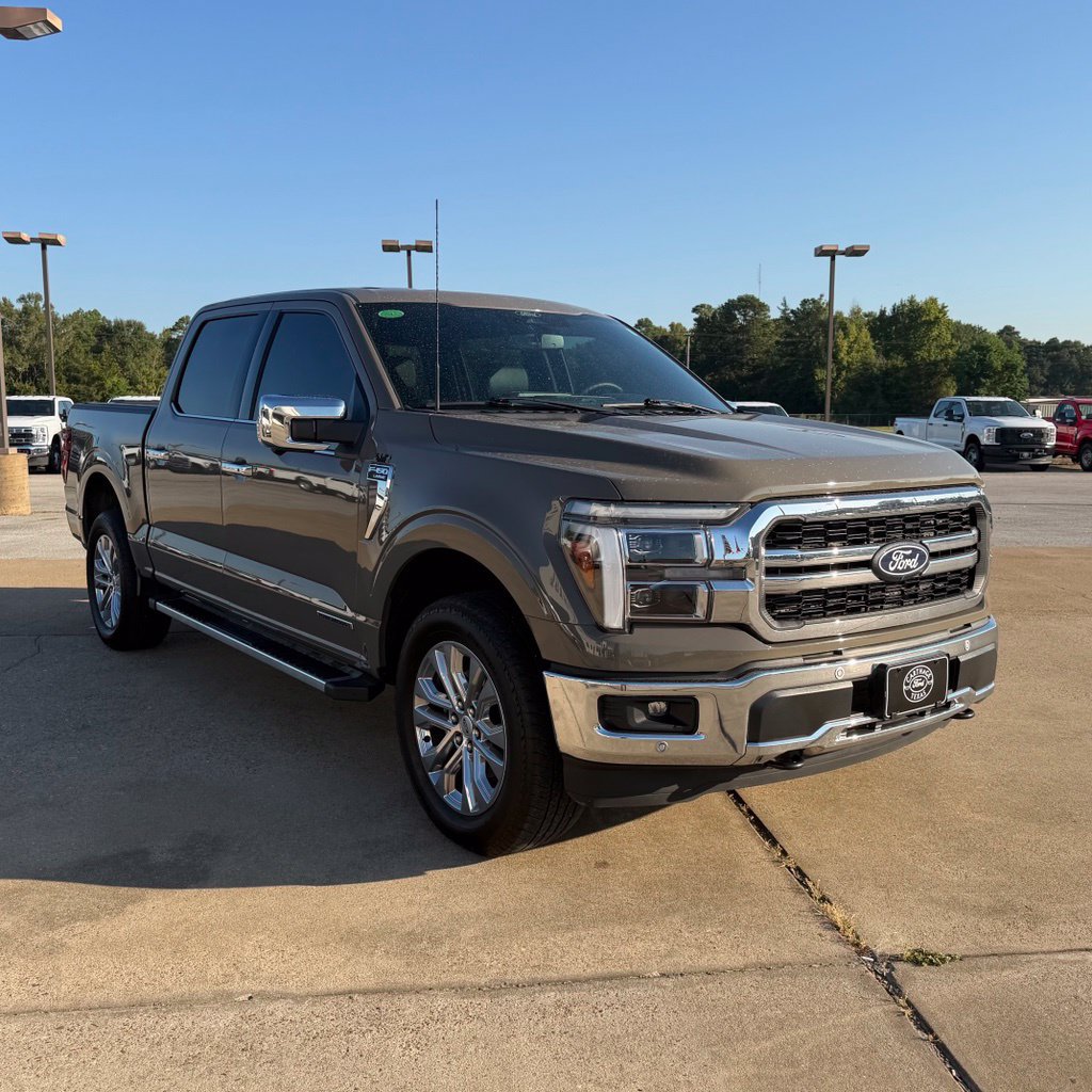 Used 2025 Ford F150 Lariat w/ Equipment Group 501A Mid AWD/4WD image 7