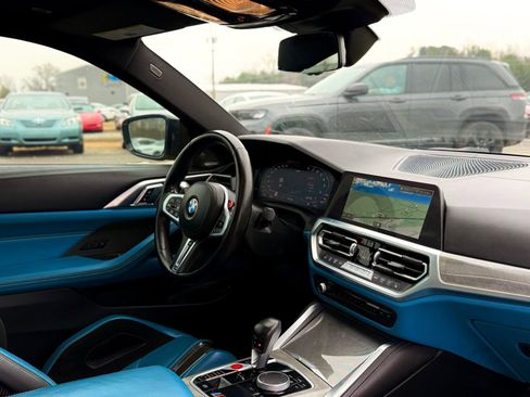 Used 2022 BMW M4 Competition w/ M Carbon Exterior Package image 36