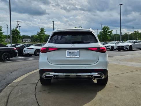 Used 2026 Mercedes-Benz GLC 300 image 8