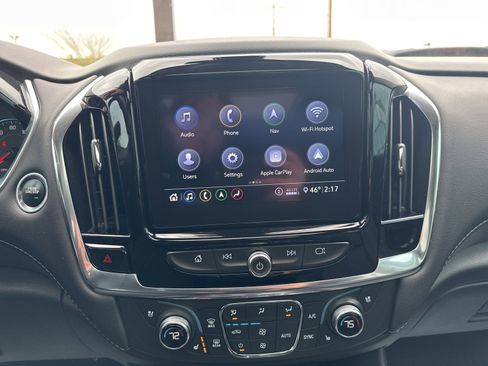 Used 2021 Chevrolet Traverse High Country FWD image 48